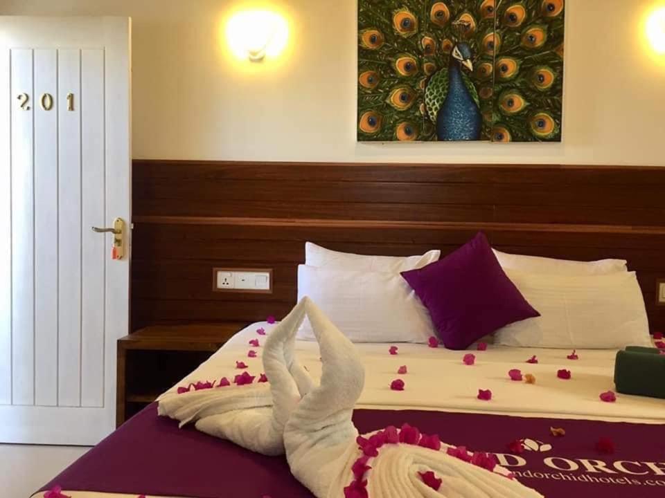 Grand Orchid Residence Kandy Bagian luar foto